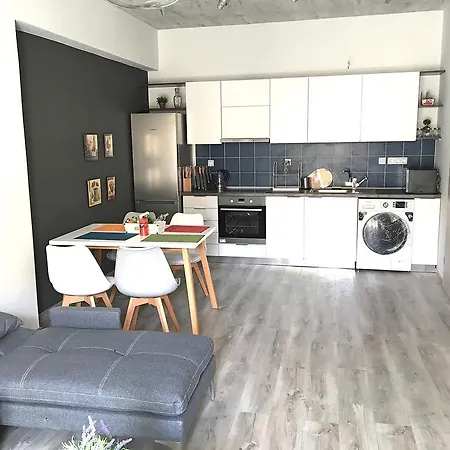 شقة Pegasus Flat Next 2 Beach خانيا