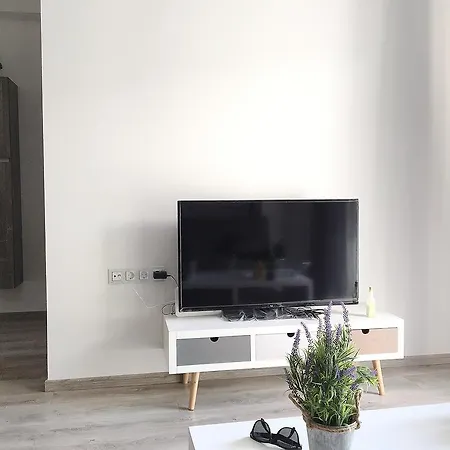 Апартаменты Pegasus Flat Next 2 Beach Ханья